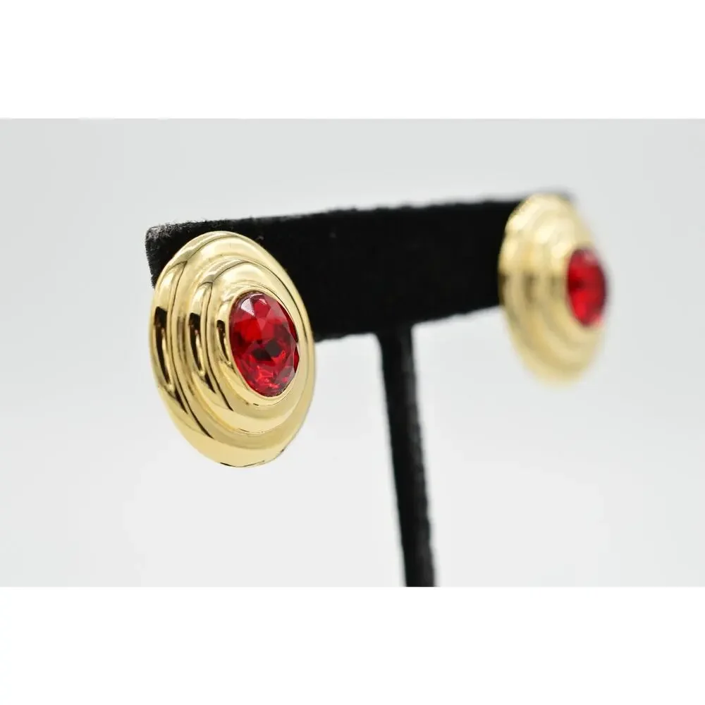 Vintage Crystal Clip Earrings Red Rhinestone Oval Gold Tone Shiny NOS 1980s 9L